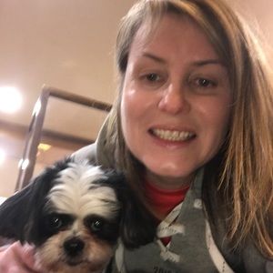 Meet your Posher, Andrea